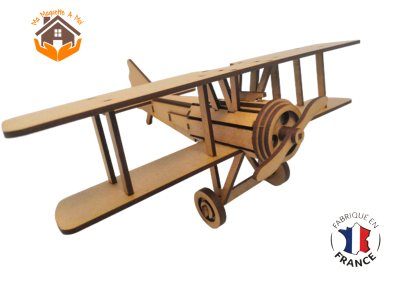 maquette avion biplan FABRICATION ARTISANALE 2