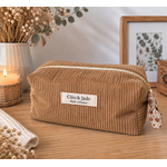 Trousse en velours marron côtelé
