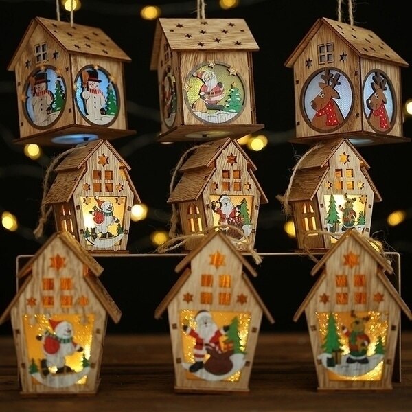 Maison en bois éclairée pour décoration et ornement d\'arbre de Noël