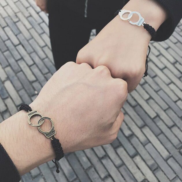 Bracelet Avec Breloques GAS BIJOUX - Bijou Fantaisie Occasion, Style Charme
