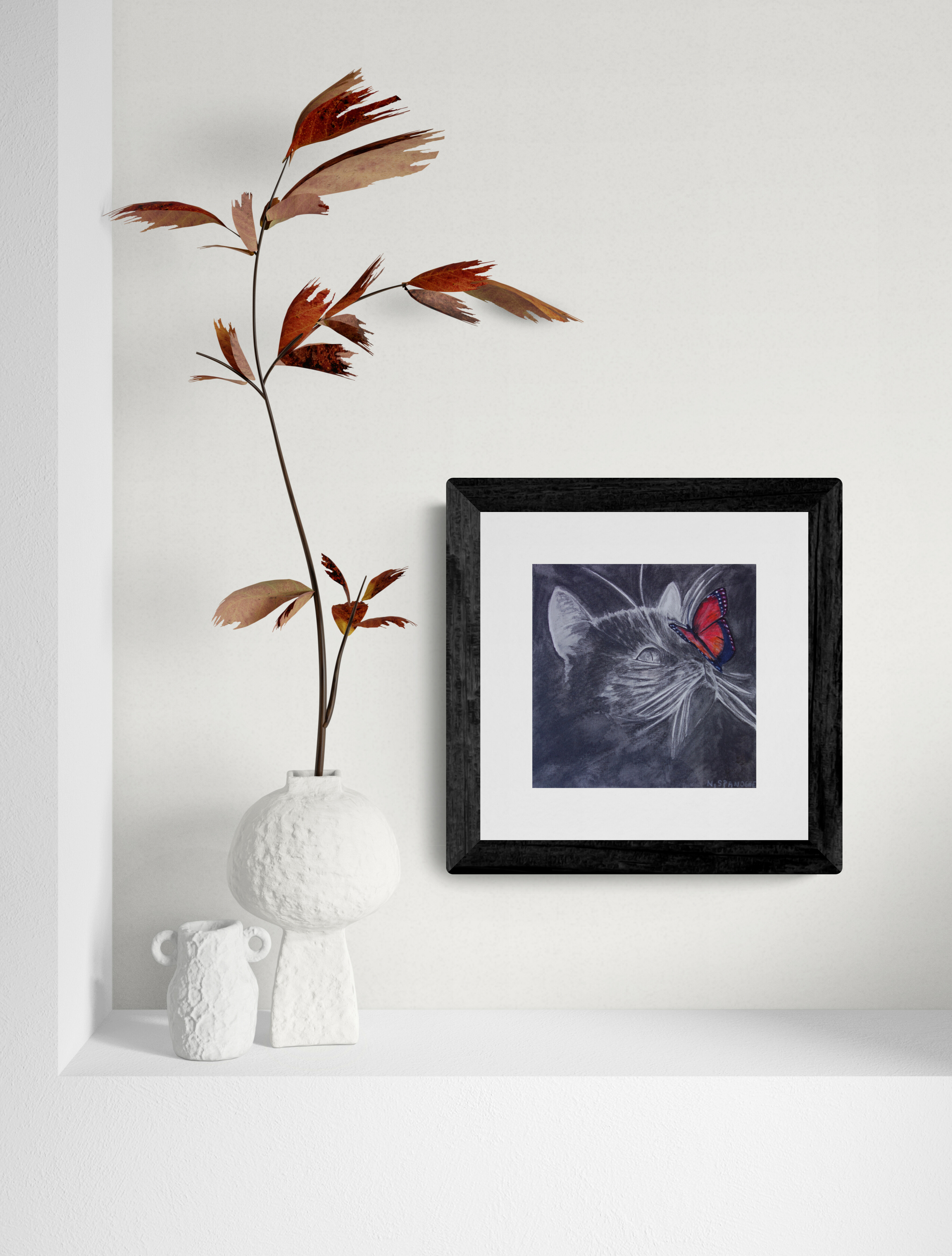 Leafy_plant_sitting_in_wall_alcove (11)