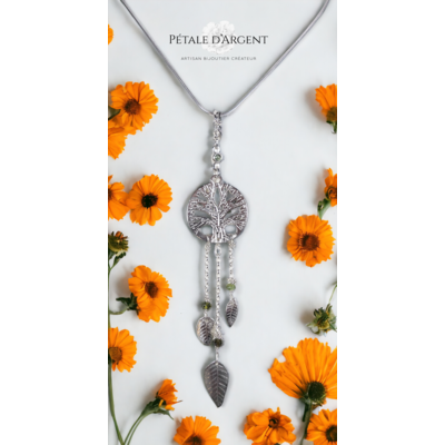 Arbre de vie. Pendentif. Bijou nature. Talisman. Argent massif ciselé et tourmaline. Vert. Fait main