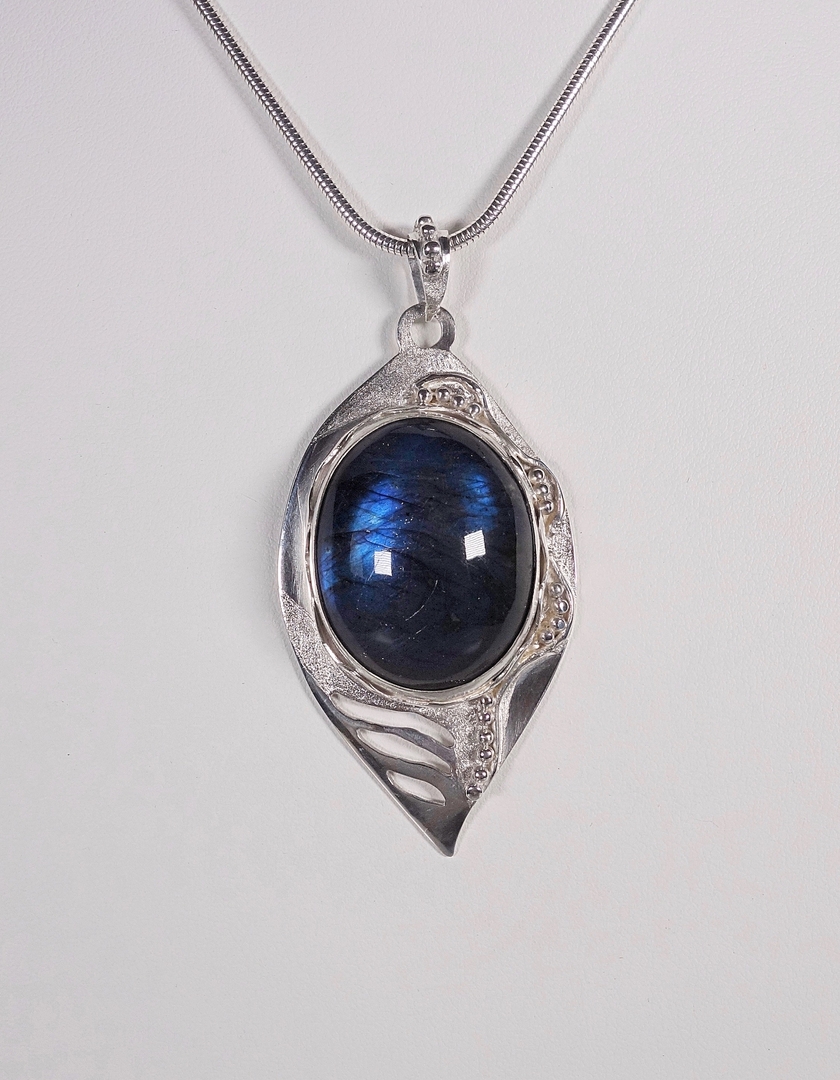 Pendentif argent massif avec Aigue Marine | L'Univers de Nahèle