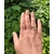 bague nature en argent massif avec quartz fumé portée à la lumière du soleil