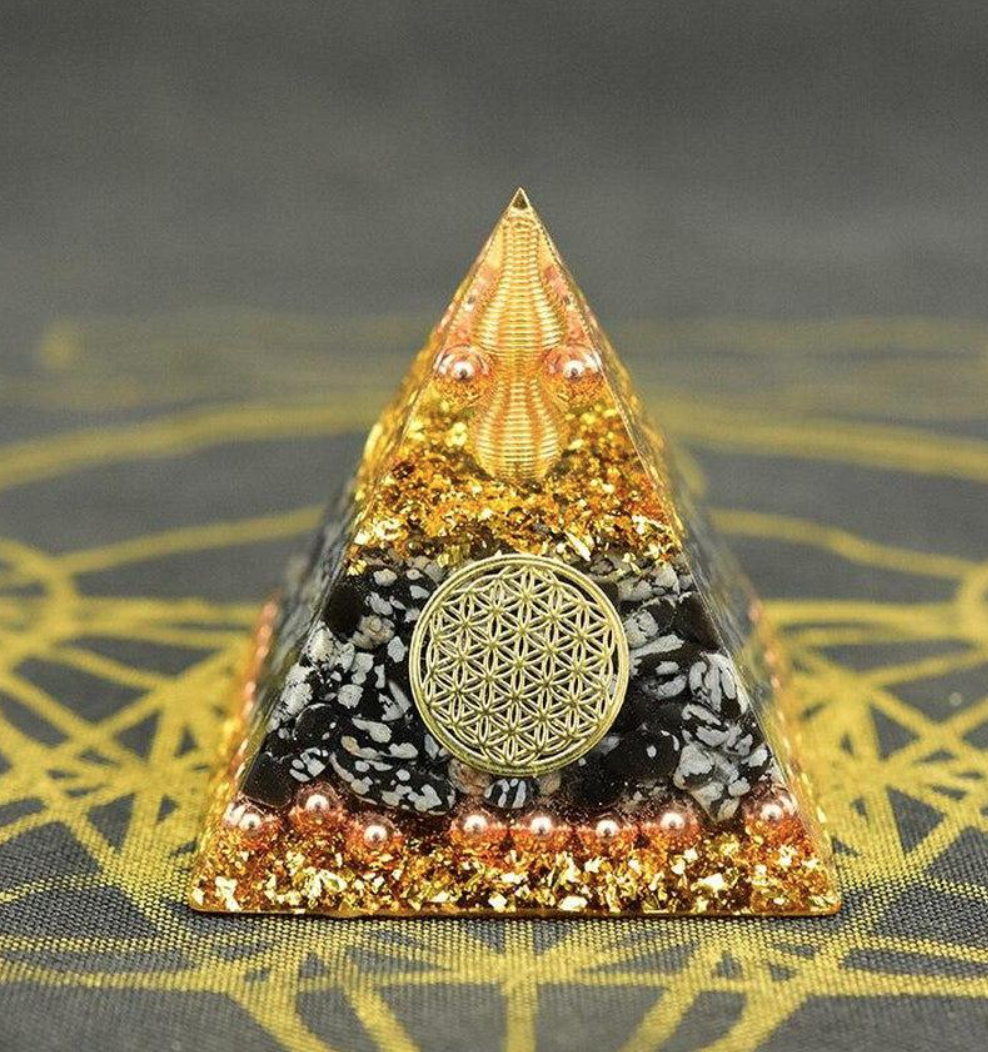 Orgonite pyramide de Fortune Argent