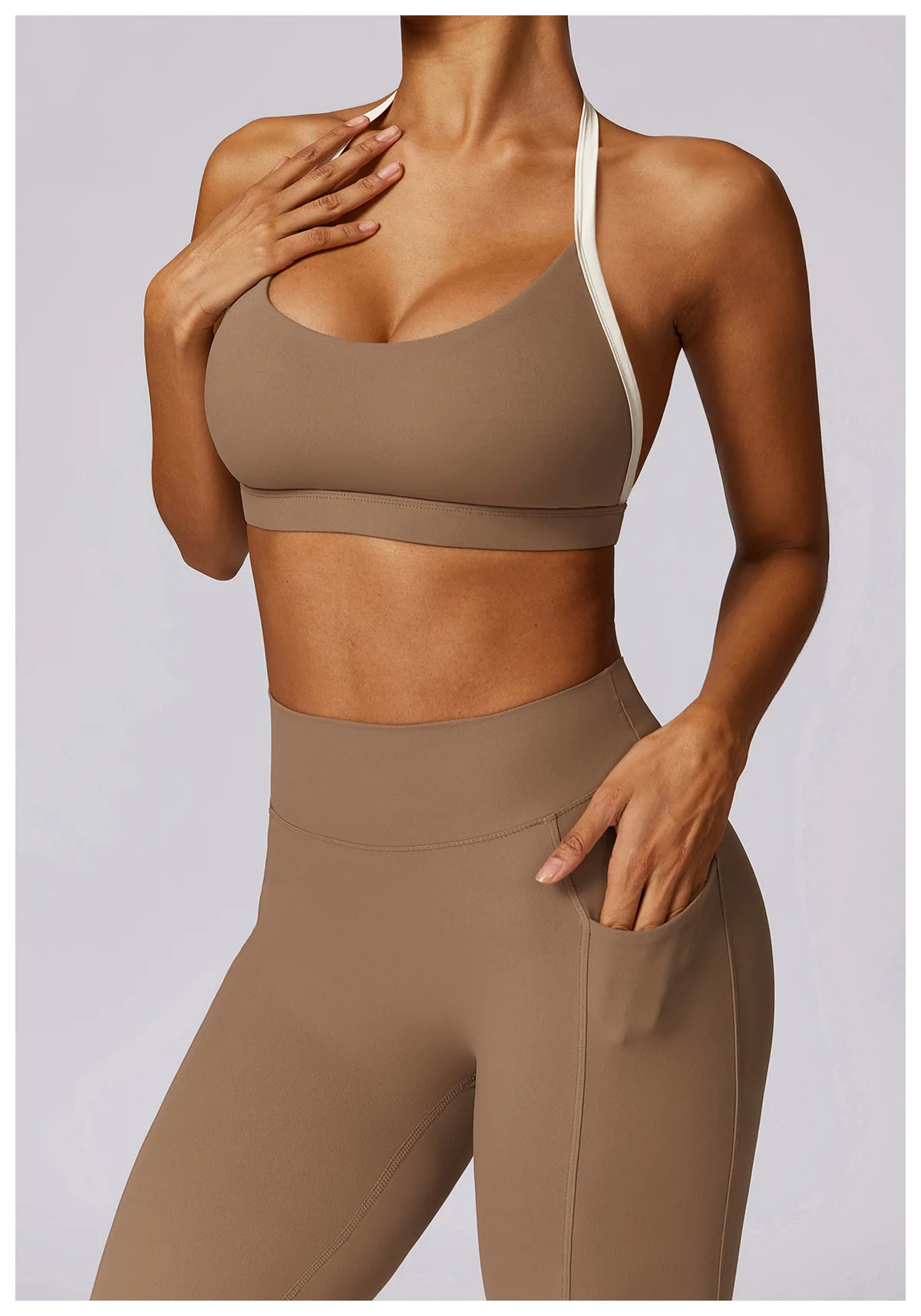 Yogia - Ensemble de Yoga mocha