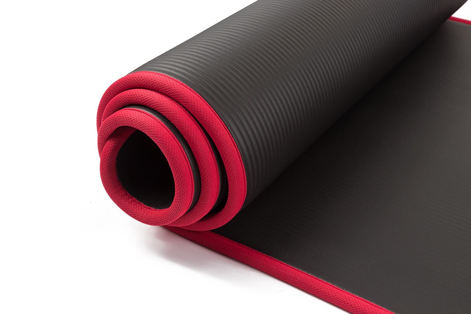 Tapis de Yoga antidérapant épais - rouge et noir - 10 MM