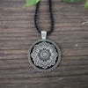 Collier mandala fleur pendentif zen yoga argenté