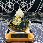 orgonite Pyramide de Sagesse et charme - 4 tailles au choix