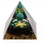 Orgonite pyramide Aventurine - Chance et Prospérité