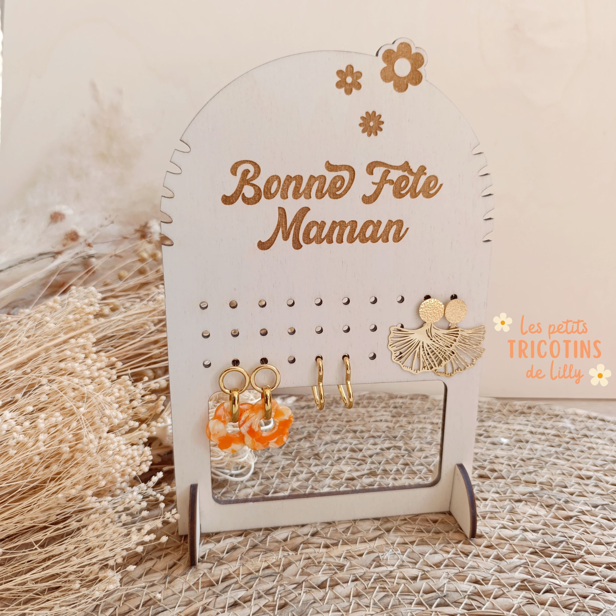porte-bijoux-bois-personnalisé-marguerites-cadeau-maman (4)