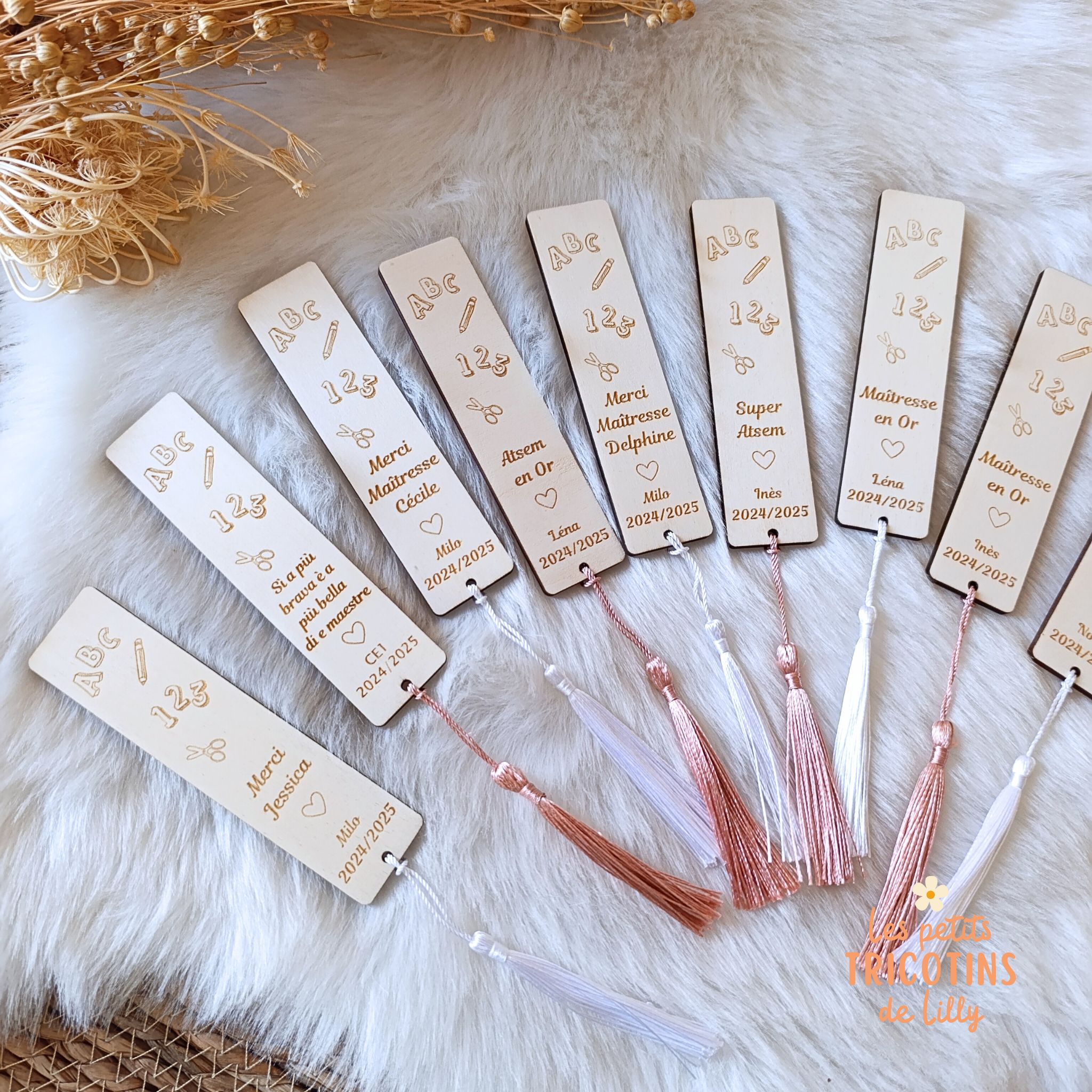 marque-page-bois-personnalisé-cadeau-1