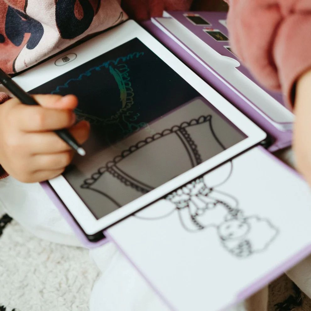 kidydraw-mini-tablette-dessin-princesses-cadeau-enfant (6)