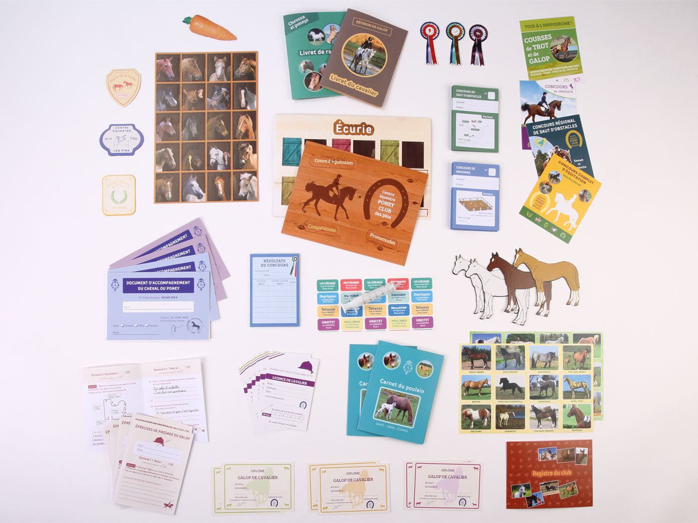 jeu-imitation-poney-club-enfant-montessori-made-in-france-amulette-1