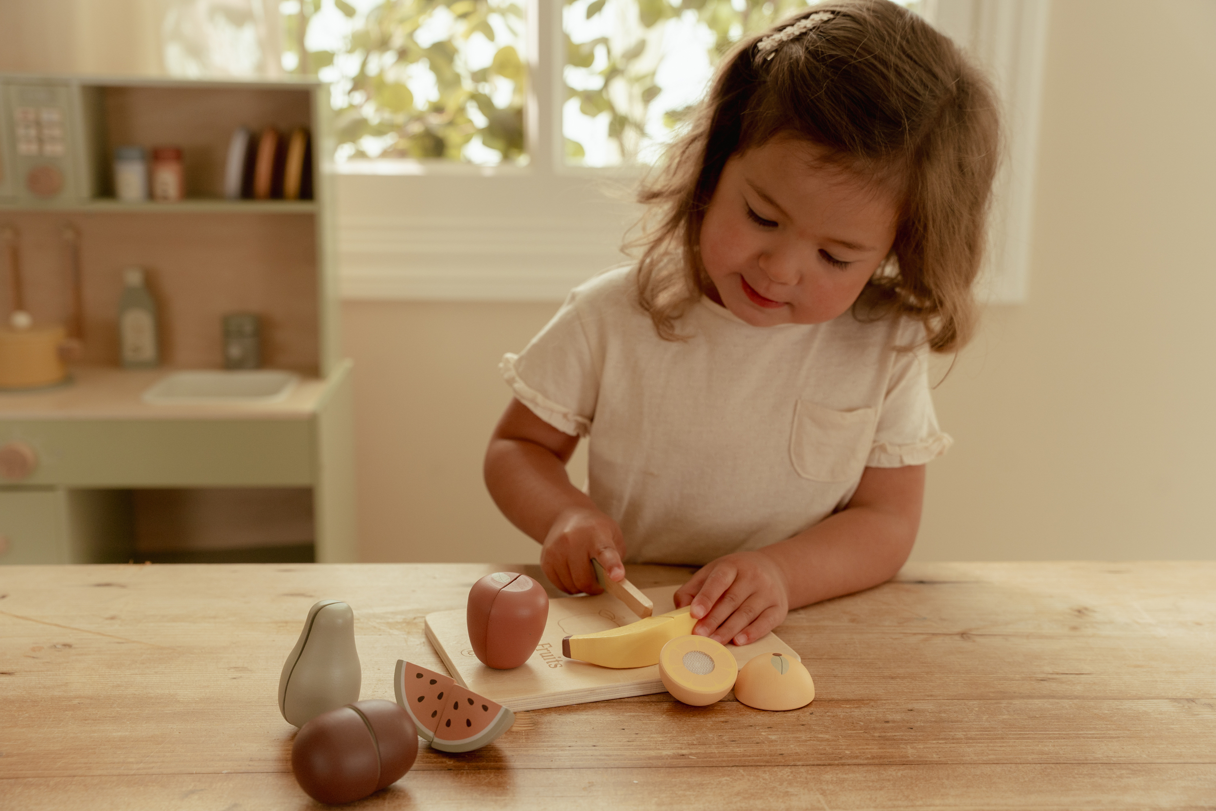 fruits-bois-a-decouper-jeu-imitation-enfant-montessori.-4