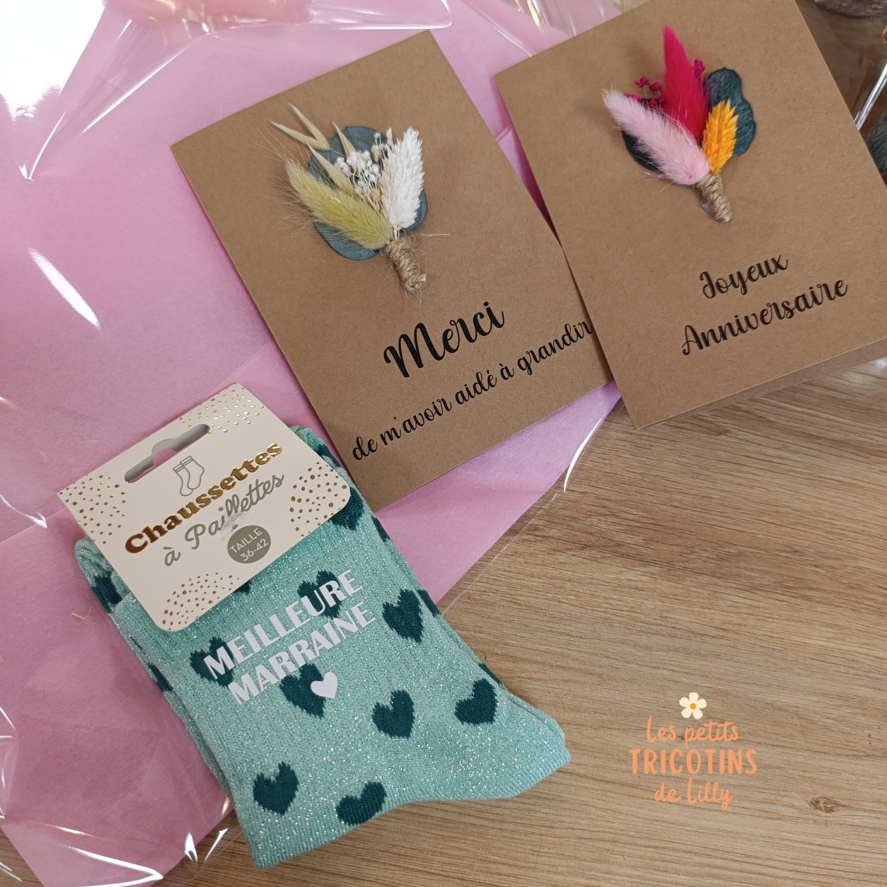 carte-fleurie-artisanale-personnalisee-fleurs-sechees-10x15-les-petits-tricotins-de-lilly-merci