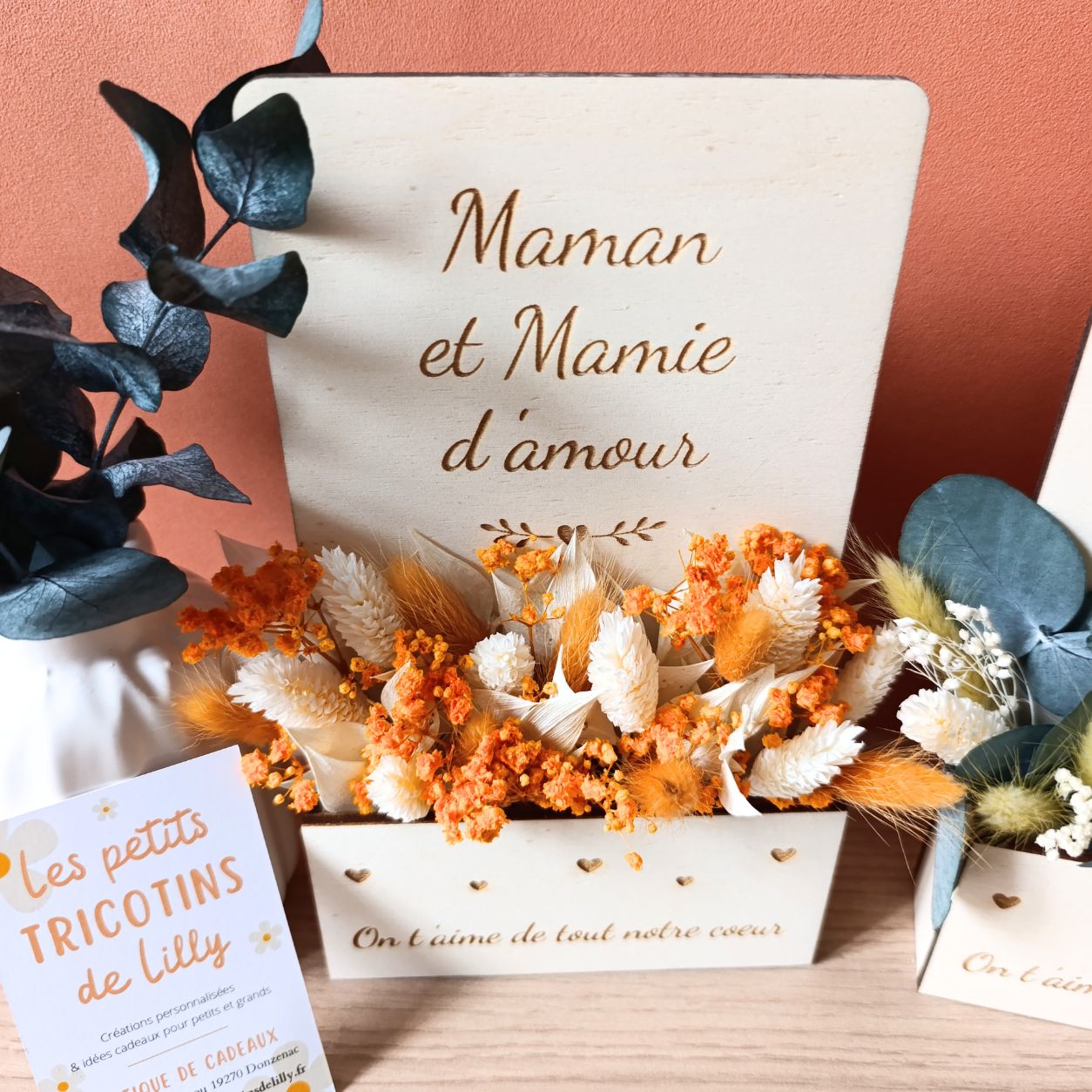 cadeau-personnalise-maman-mamie-jardiniere-fleurs-sechees-bois (4)