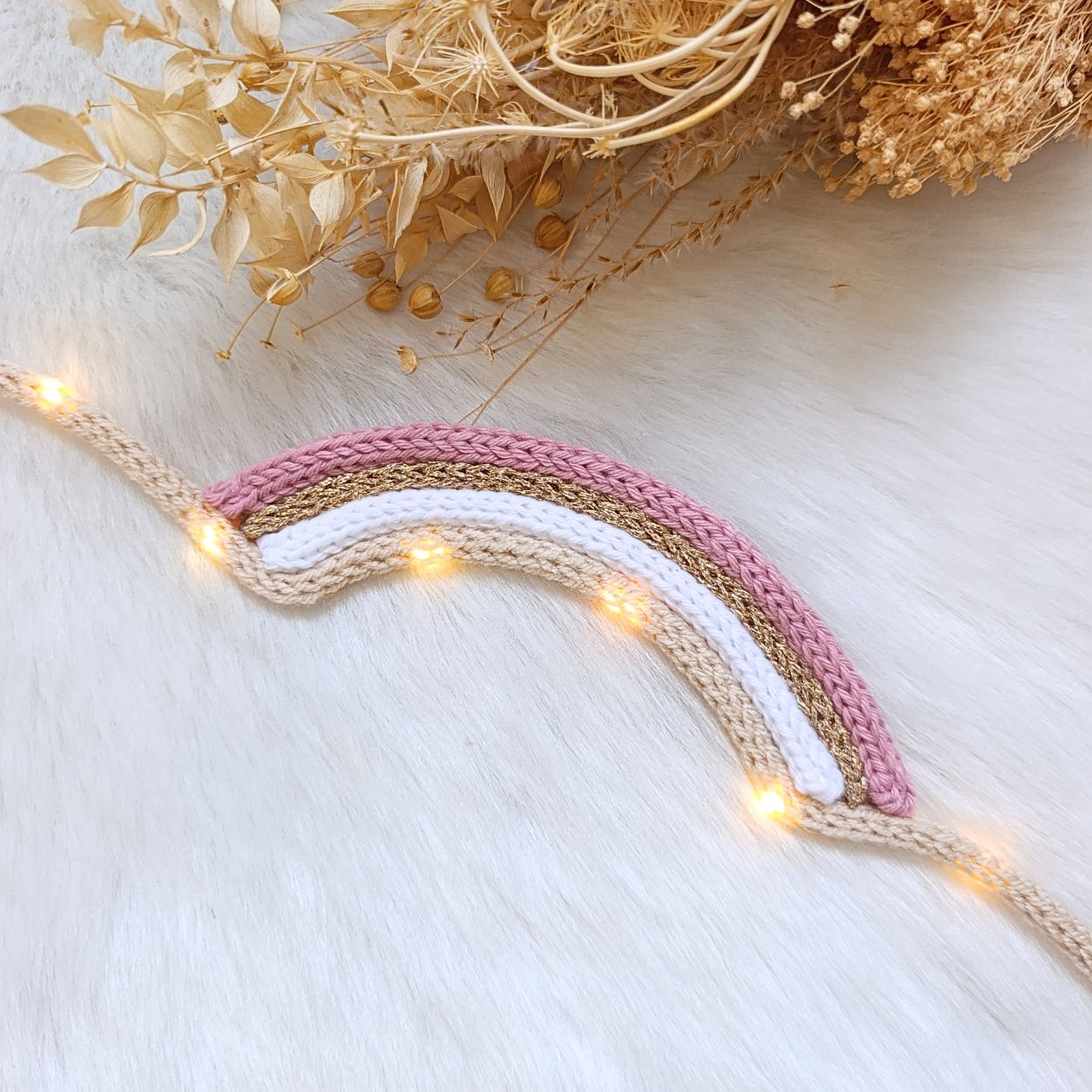 nuage-lumineux-arc-en-ciel-personnalise-collection-reves-tricotin-bebe (2)