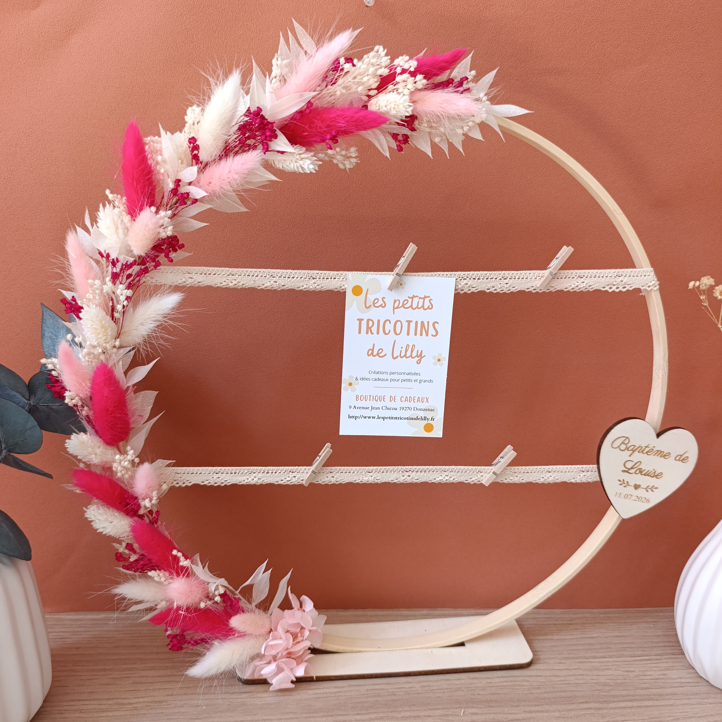 couronne-pele-mele-fleurie-personnalisee-romie-blanc-rose-fuchsia (9)