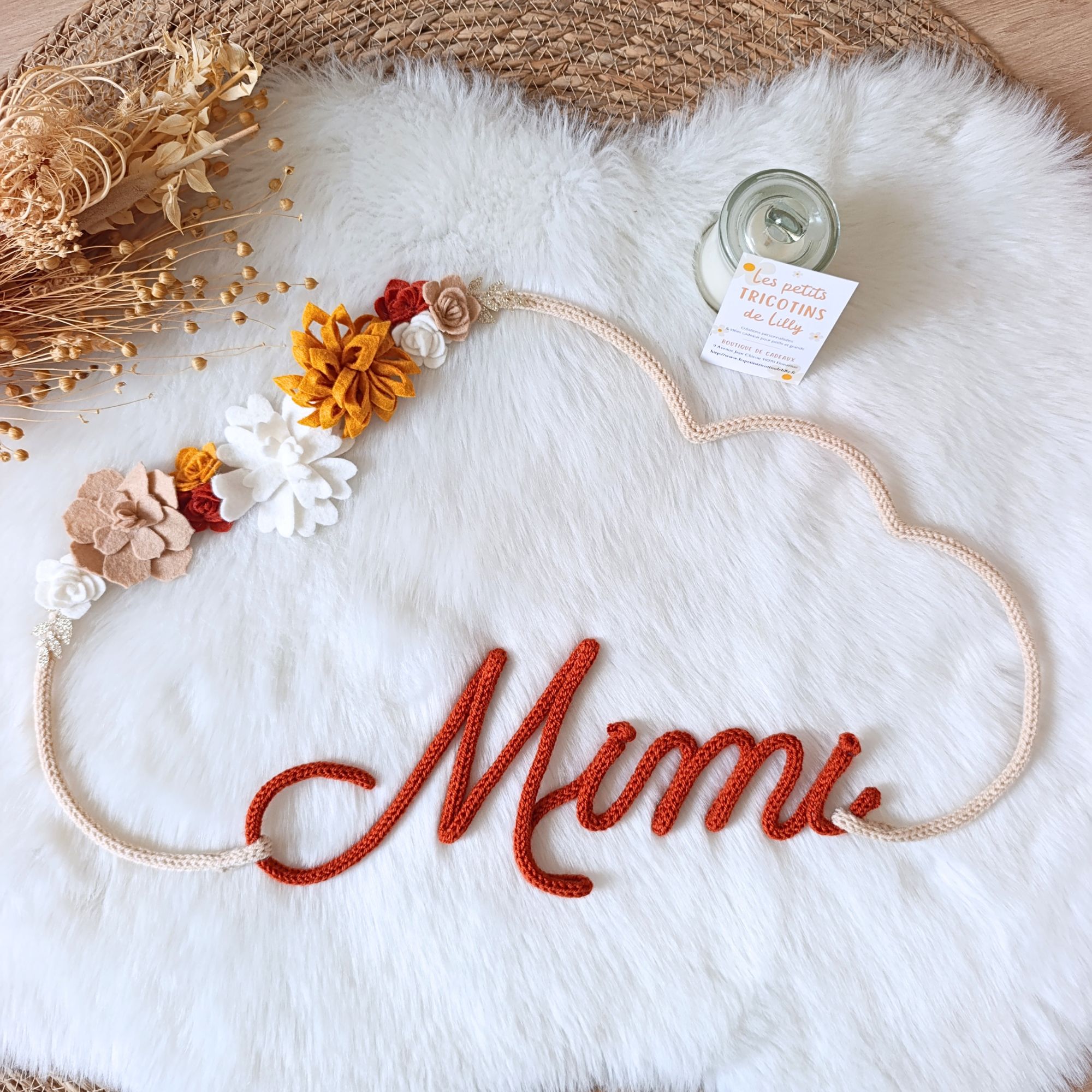 prenom-tricotin-nuage-fleurs-terracotta-caramel-beige