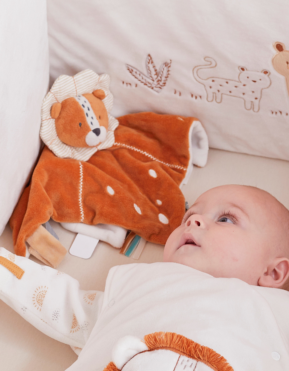 doudou-lion-babou-noukies-cadeau-naissance-bébé (3)
