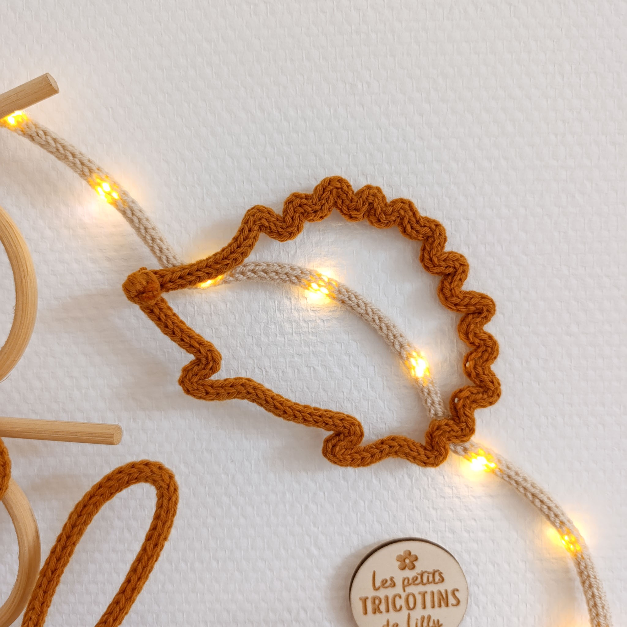 nuage-lumineux-personnalise-tricotin-herisson-cadeau-naissance-anniversaire-bapteme (2)