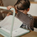 kidydraw-pro-tablette-dessins-lumineuse-verte-cadeau-enfant (3)