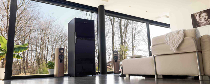 eurocave pure porte pleine black piano 700 280