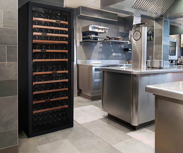 eurocave la premiere office restaurant 700x585