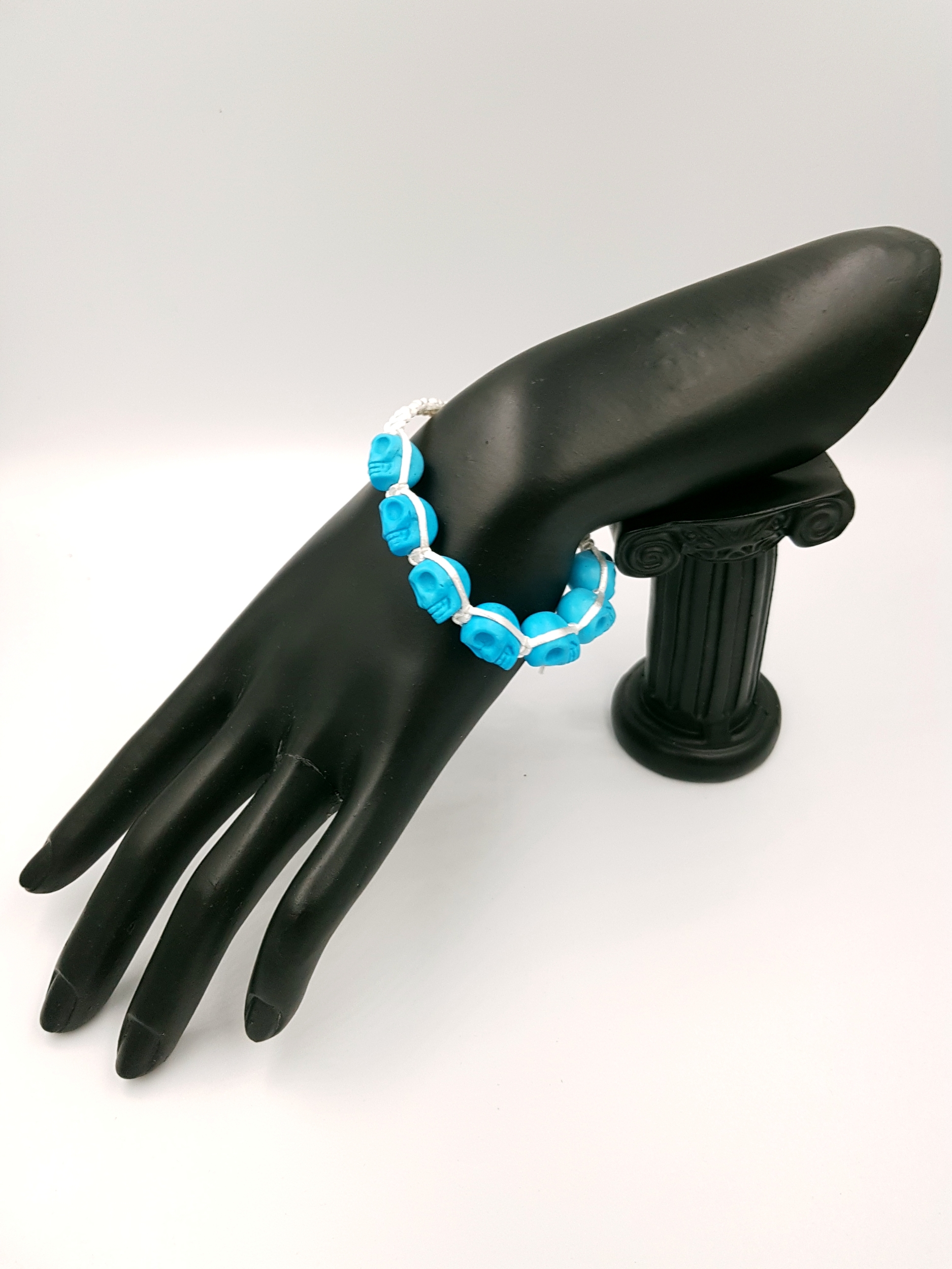 bracelet-halloween-cranes-perles-resine-turquoise-soie-unisexe