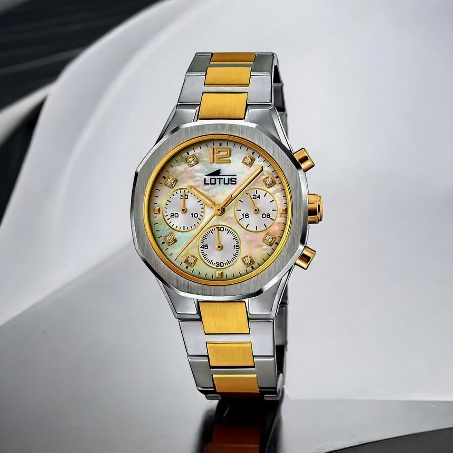 Lotus Excellent 18870_1-montre-bracelet-chronographe-femmes-bicolore