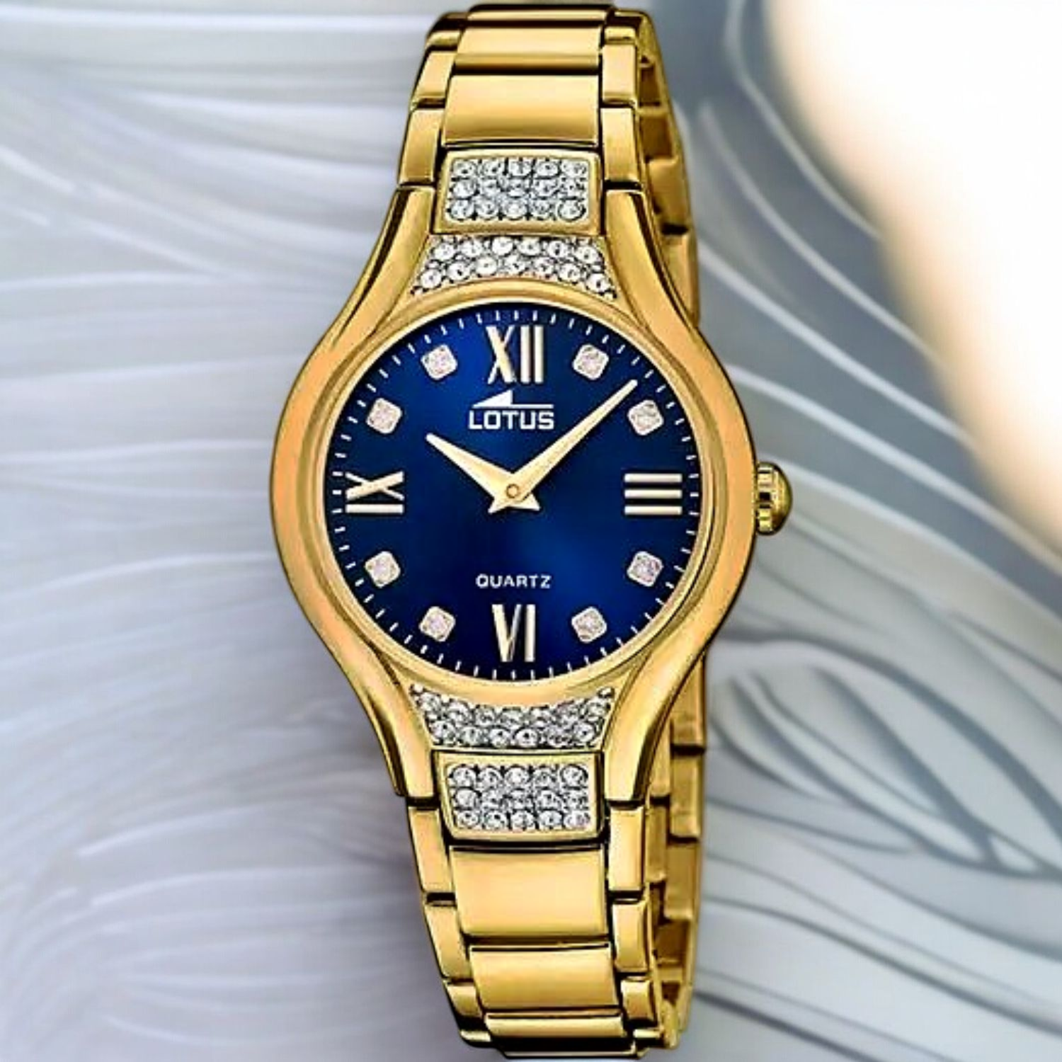 Lotus Bliss 18911_3-montre-bracelet-femme-acier-doré-cadran-bleu-fonçé