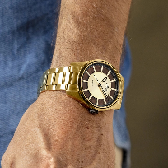 Lotus Minimalist 18903_1-montre-bracelet-homme-transparente-dorée