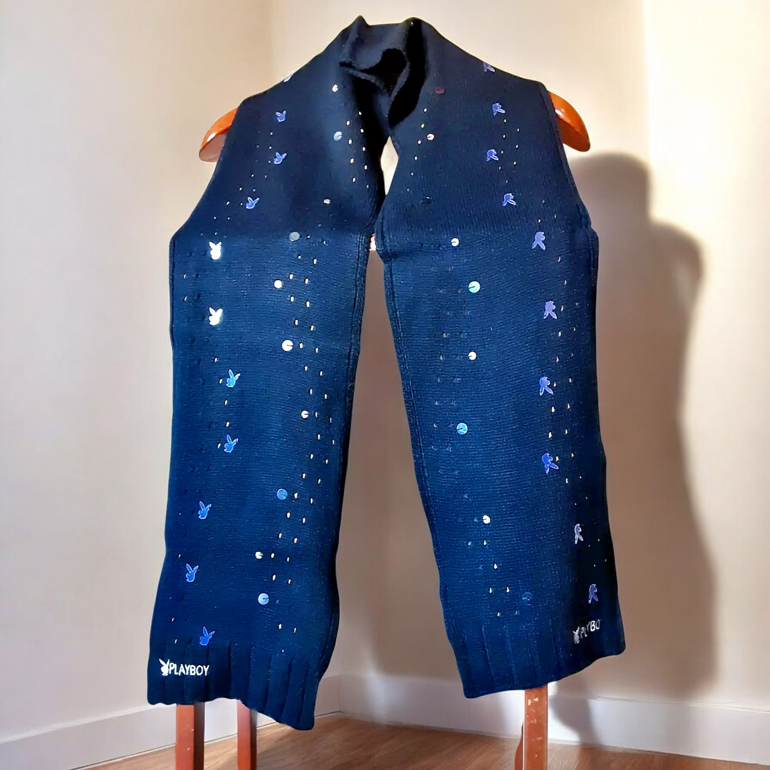 Écharpe-Playboy-Acrylique-Noire-Paillettes-Chic-Femmes