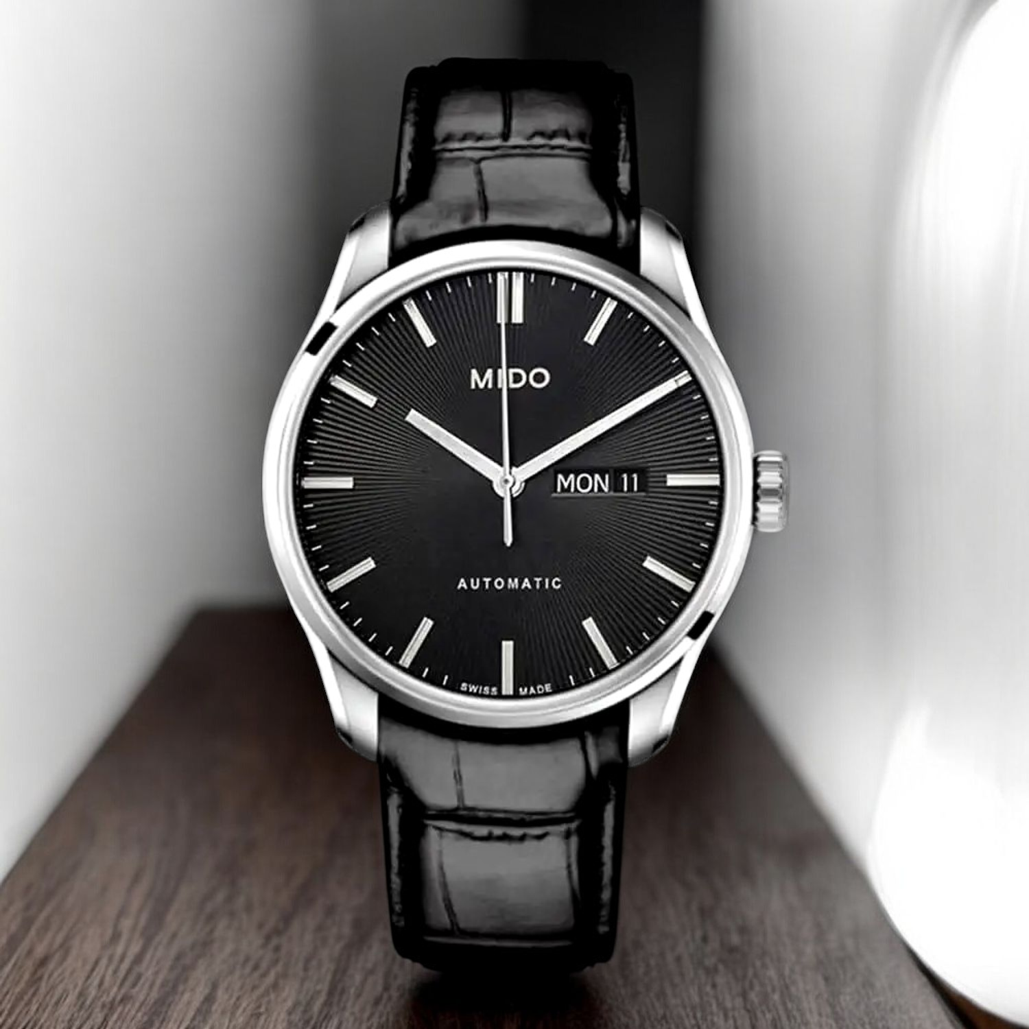 Mido Belluna II Sunray-montre-automatique-homme-bracelet-cuir-noir-M0246301605100