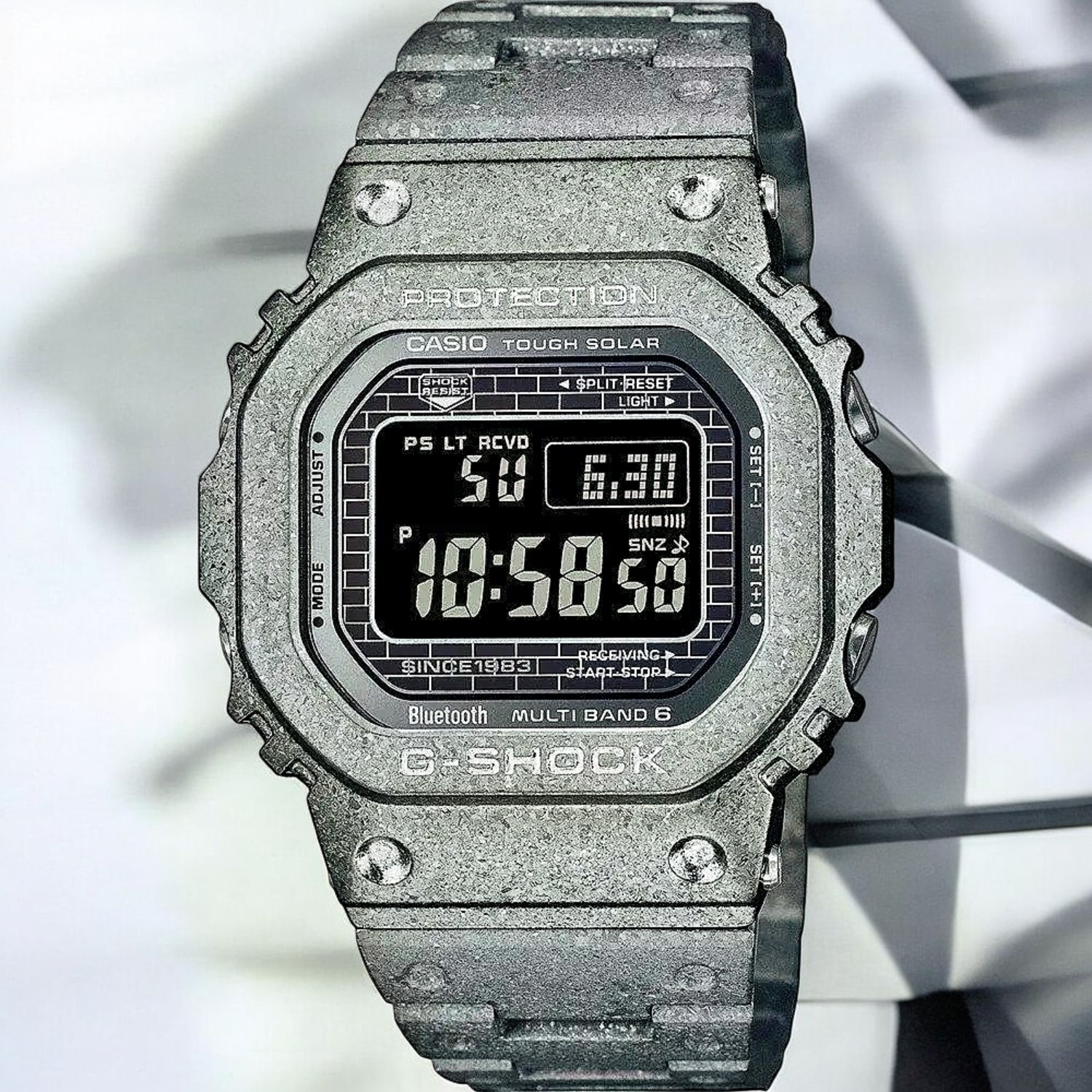 Casio-Digital-G-Shock G-Metal-40th-anniversaire-montre-homme-GMW-B5000PS-1ER