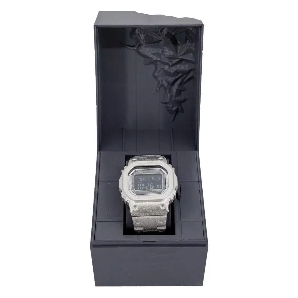 écrin-Casio-Digital-G-Shock G-Metal-40th-anniversaire-montre-homme-GMW-B5000PS-1ER
