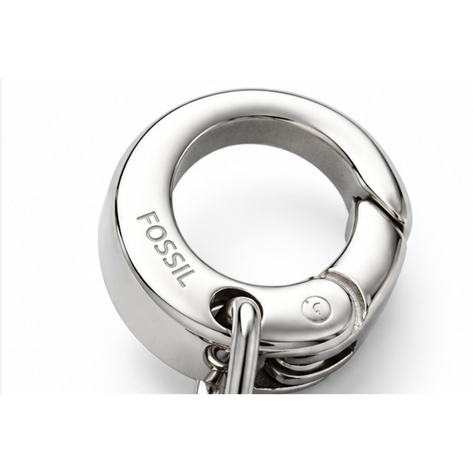fossil_cadenas_coeur_02_detail_anneau
