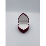 ecrin-a-bijoux-pendentif-petit-cœur-bordeaux