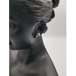 boucle-d-oreille-enfant-clou-croix-argent-zircon-grenat