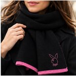 playboy_echarpe_02_echarpe_portee_detail_1536