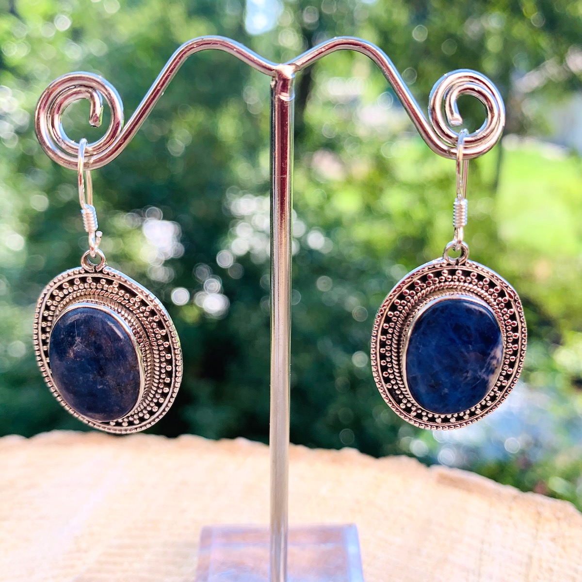 sodalite-pierre-naturelle-boucle-d-oreille-pierres-du-monde-vosges-149