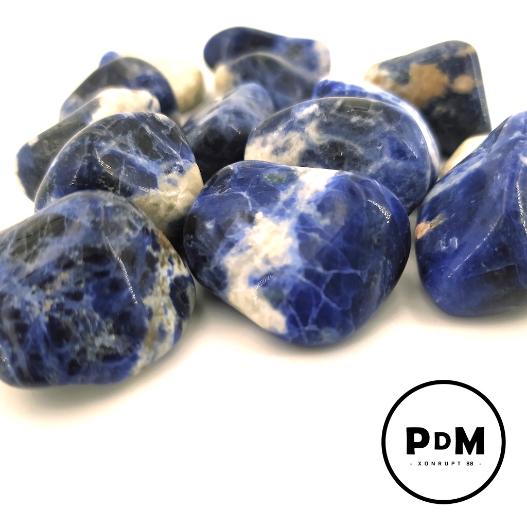 sodalite-pierre-roulee-pm-pierres-naturelles-pierres-du-monde-vosges-1