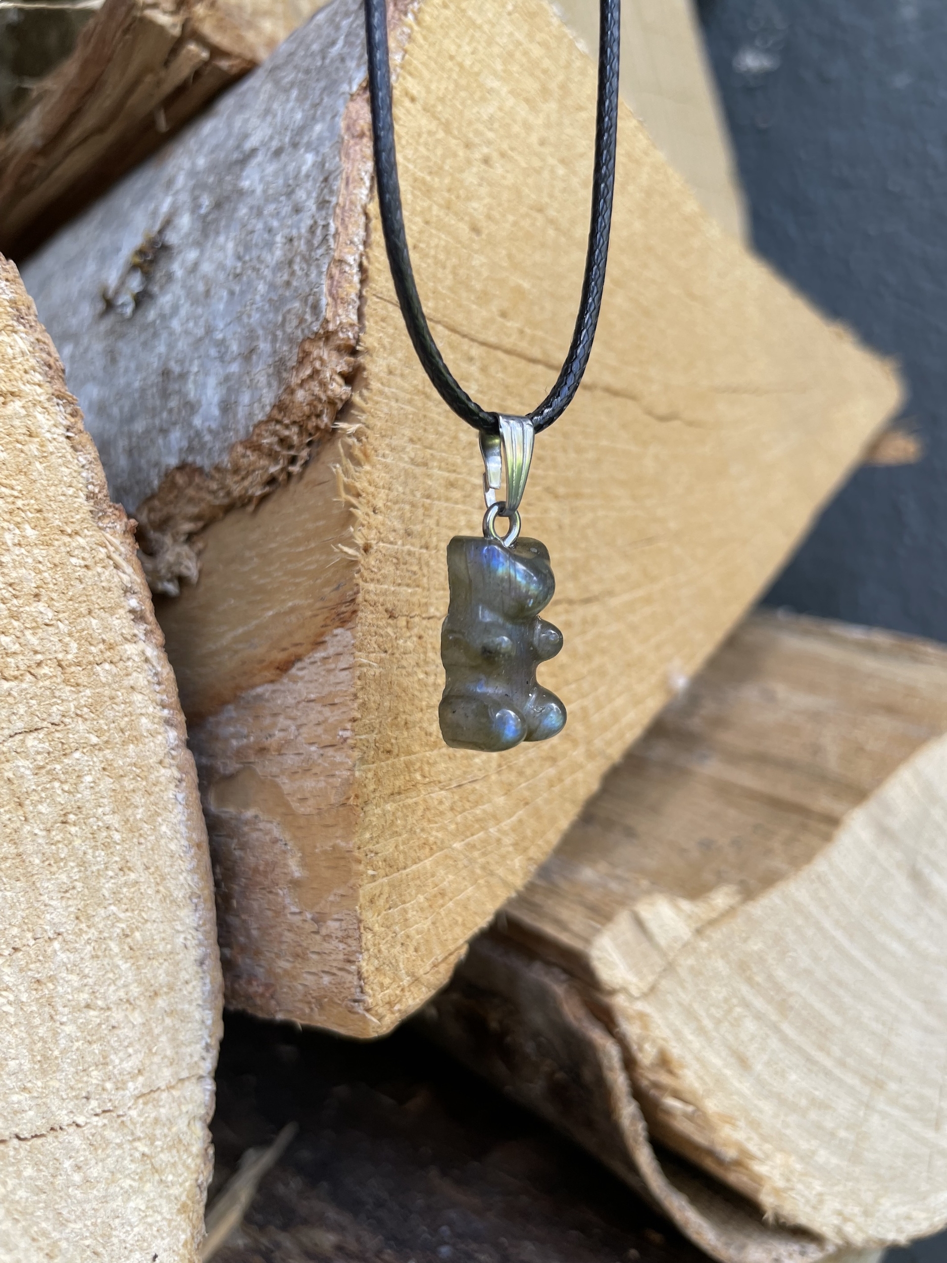 ourson-labradorite-pierre-naturelle-pierres-du-monde-vosges-4