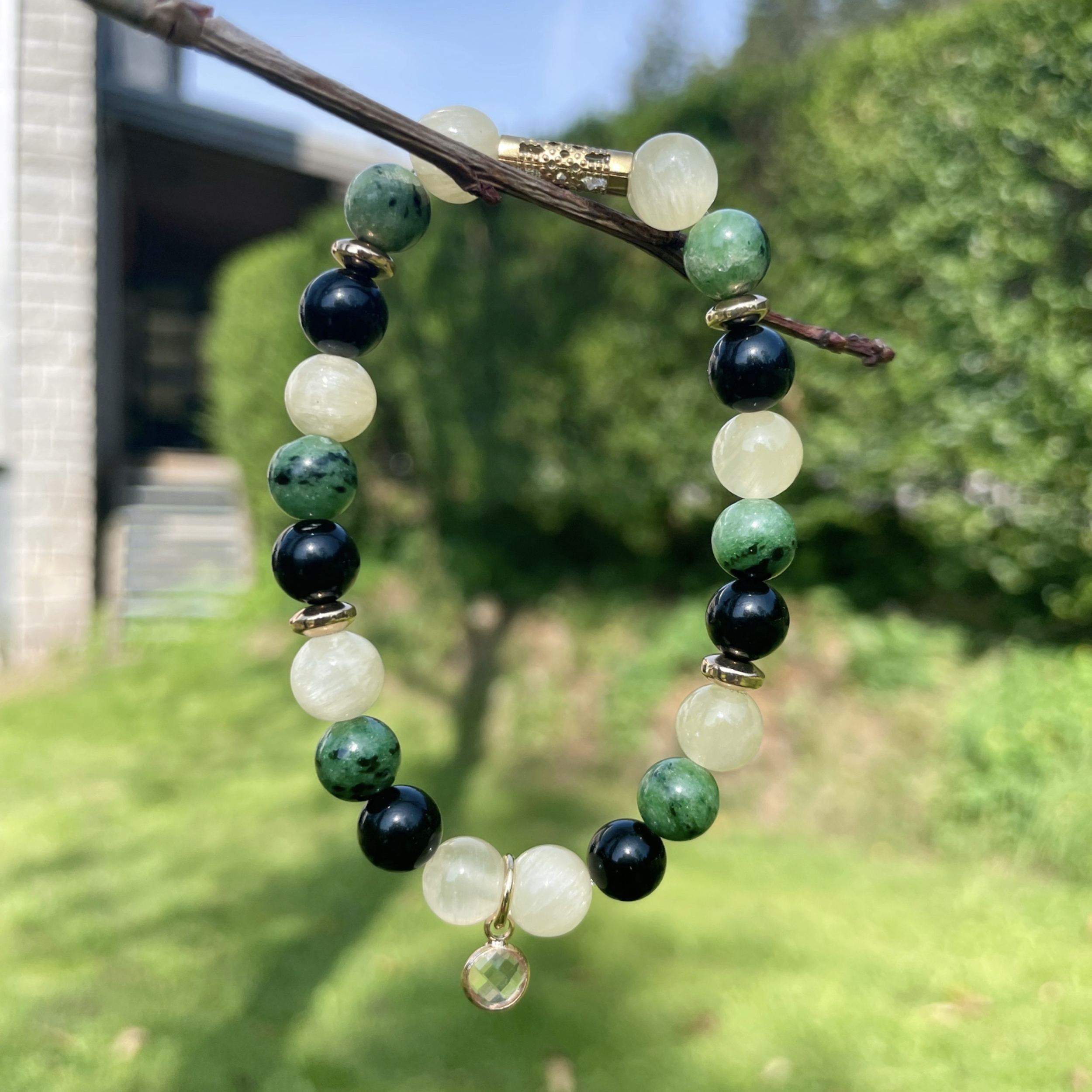 Bracelet-femme-vitalité-spécial-rentrée2-pierres-du-monde-vosges