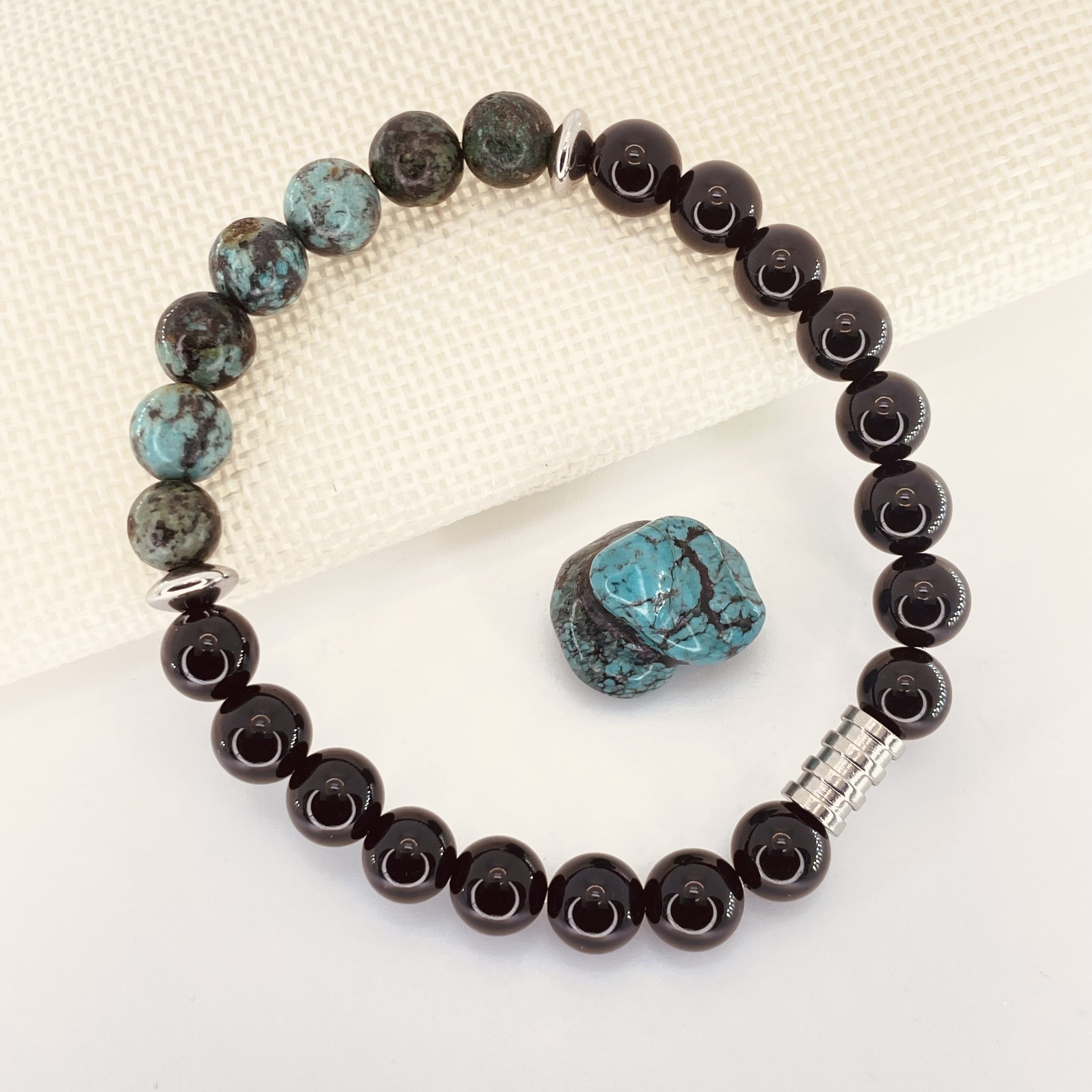 Bracelet perles Astro Capricorne Agate noire et Turquoise en pierre naturelle et acier