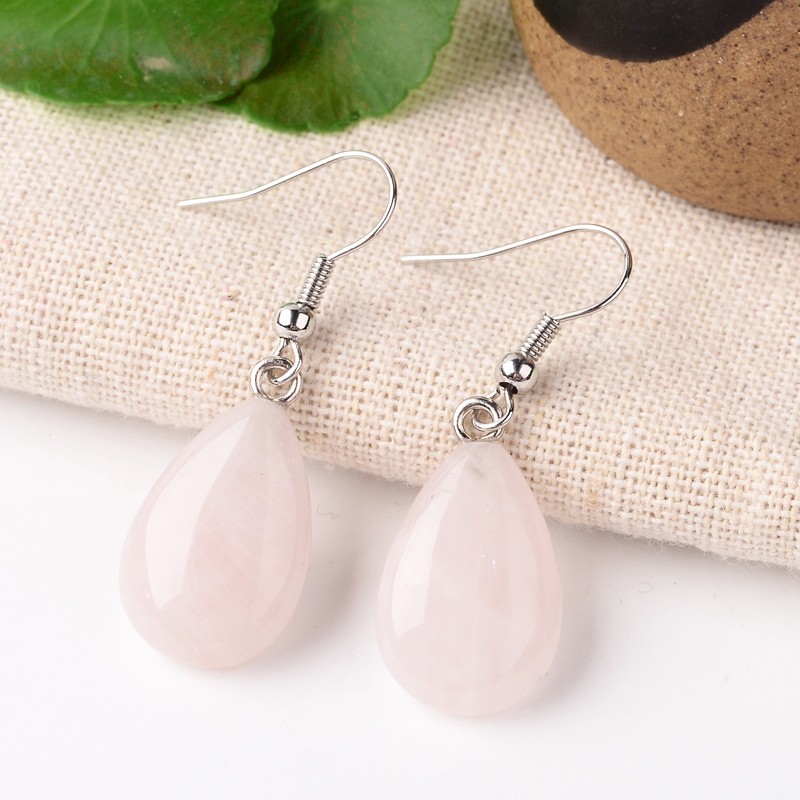 Boucles d\'oreilles Quartz rose forme goutte montage acier