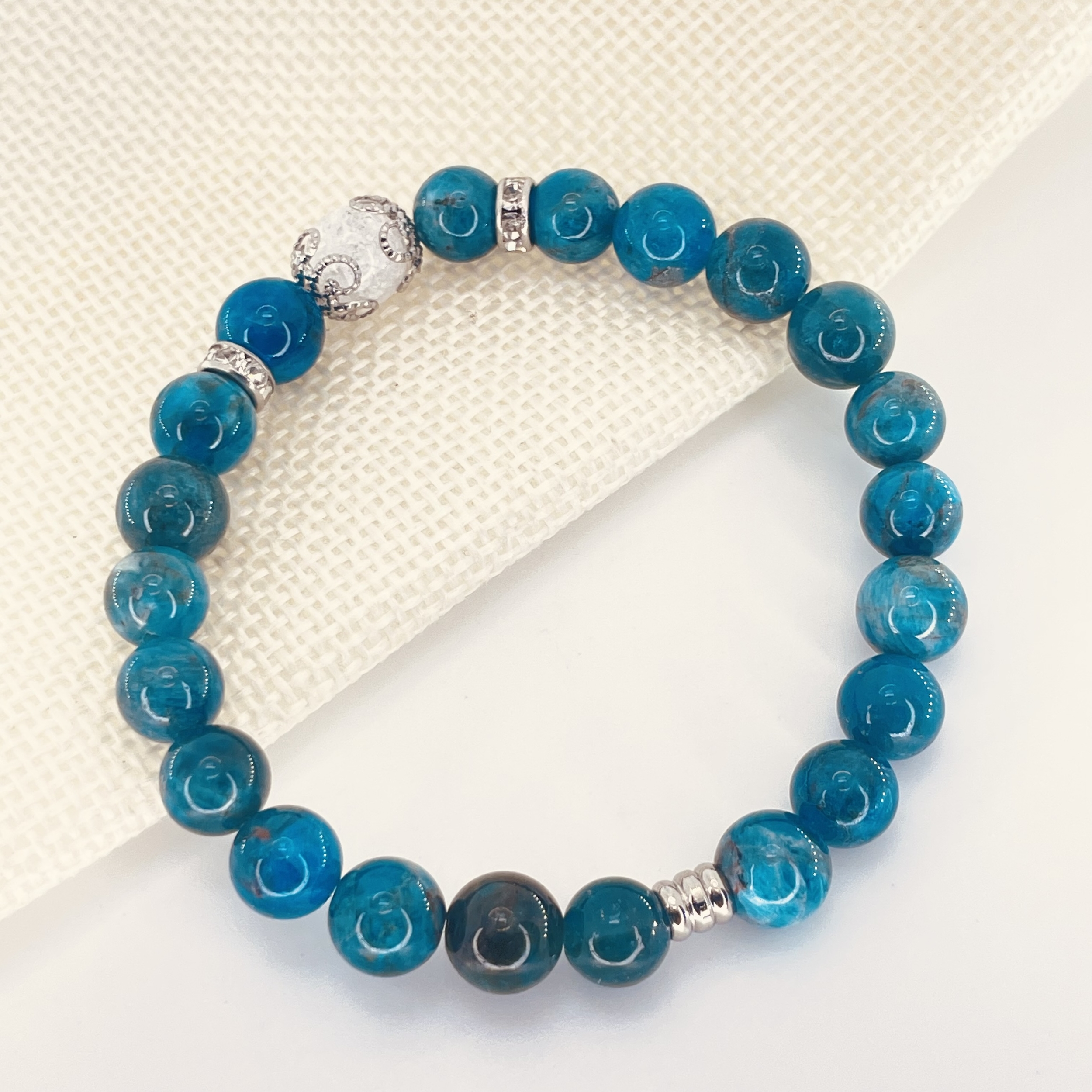 Bracelet d\'Apatite et Quartz blanc craquelé en pierre naturelle perles de 8mm