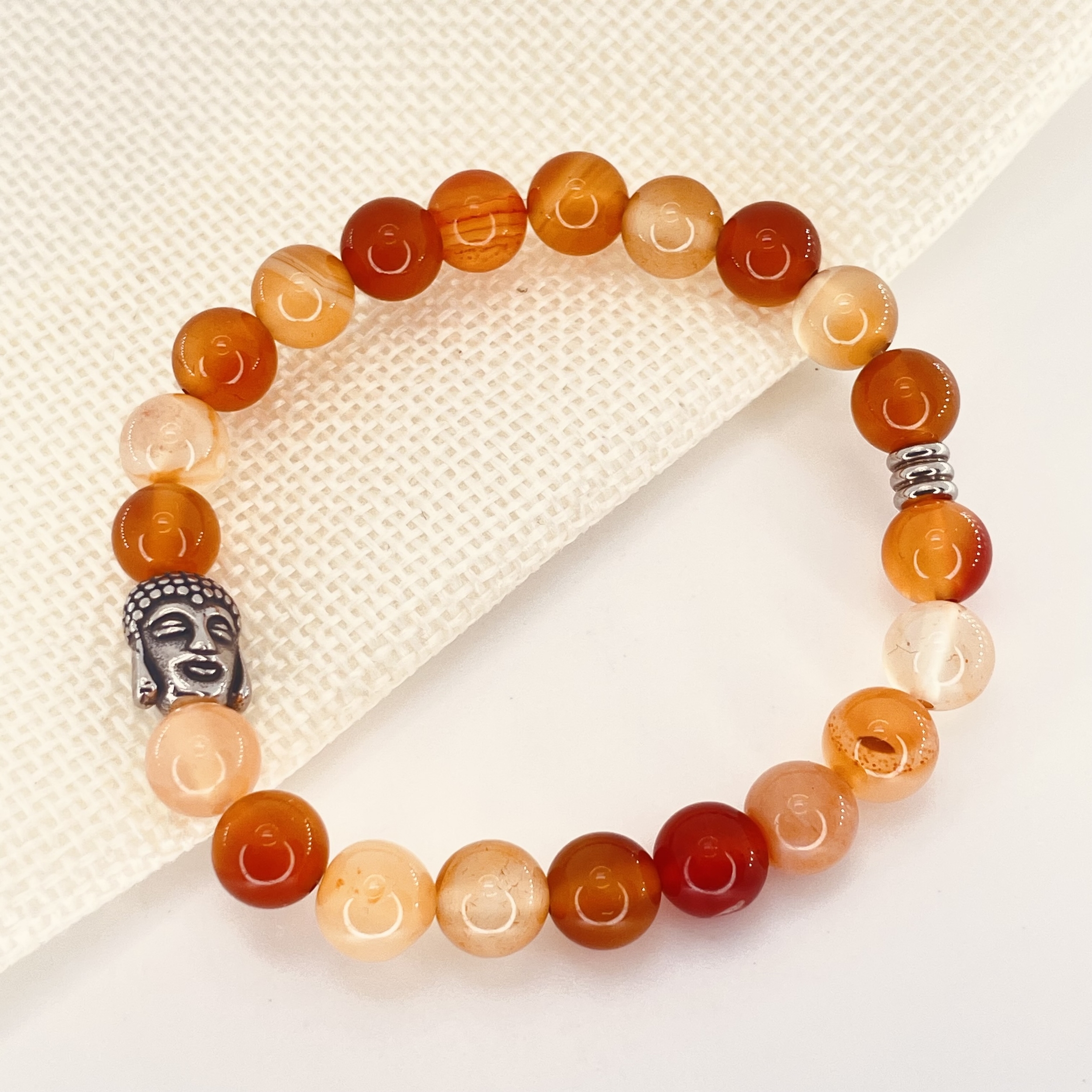 Bracelet perles 8mm Cornaline avec tête de bouddha