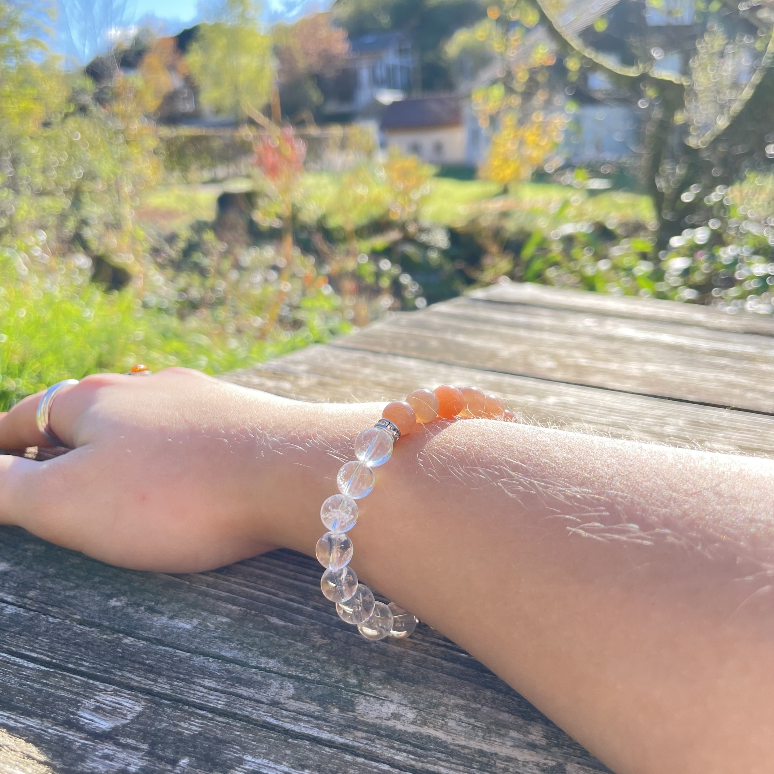 BRACELET-PORTĒ-ASTRO-FEMME-BALANCE-PIERRES-DU-MONDE-VOSGES
